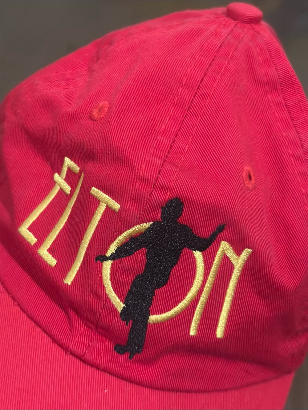 NWOT Elton John 
‘Goodbye Yellow Brick Road‘ Concert Cap